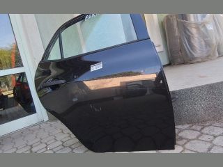 bontott TOYOTA AURIS Jobb hátsó Ajtó (Részeivel)