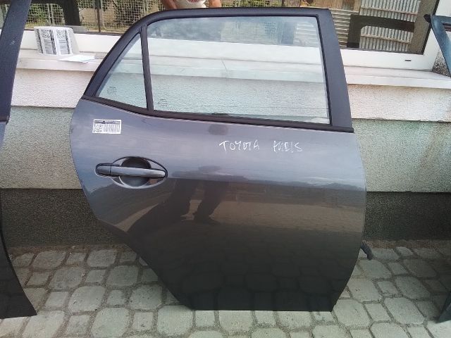 bontott TOYOTA AURIS Jobb hátsó Ajtózár