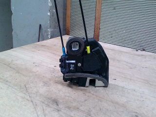 bontott TOYOTA AURIS Jobb hátsó Ajtózár