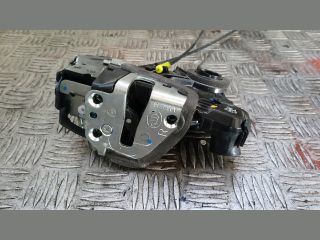 bontott TOYOTA AURIS Jobb hátsó Ajtózár