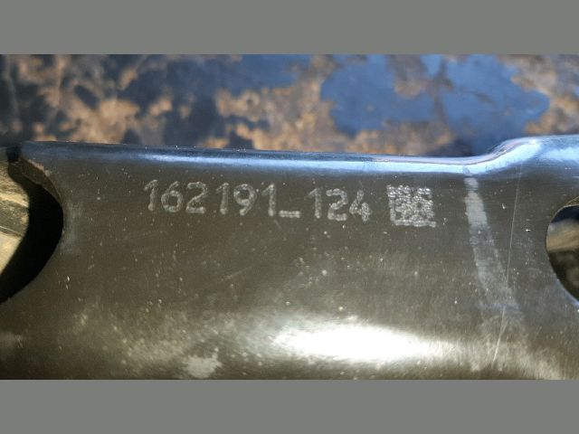 bontott TOYOTA AURIS Jobb hátsó Alsó Lengőkar