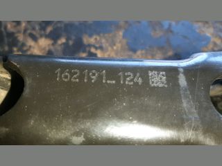 bontott TOYOTA AURIS Jobb hátsó Alsó Lengőkar