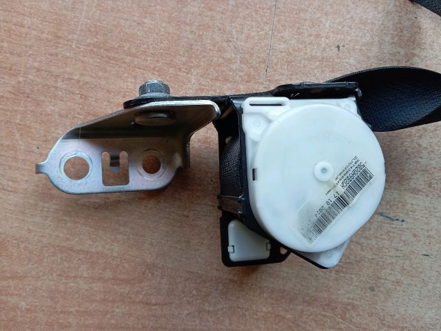 bontott TOYOTA AURIS Jobb hátsó Biztonsági Öv