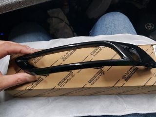 bontott TOYOTA AURIS Jobb hátsó Lökhárító Sarok (Műanyag)