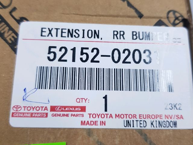 bontott TOYOTA AURIS Jobb hátsó Lökhárító Sarok (Műanyag)