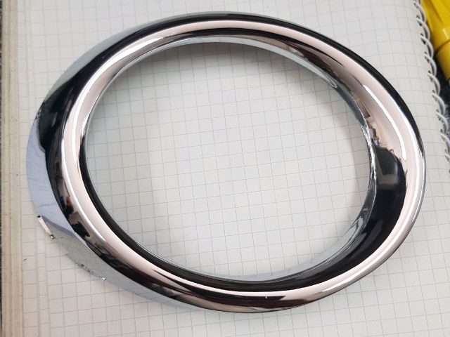 bontott TOYOTA AURIS Jobb Ködfényszóró Lámpakeret