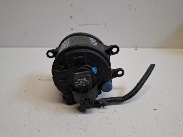 bontott TOYOTA AURIS Jobb Ködfényszóró