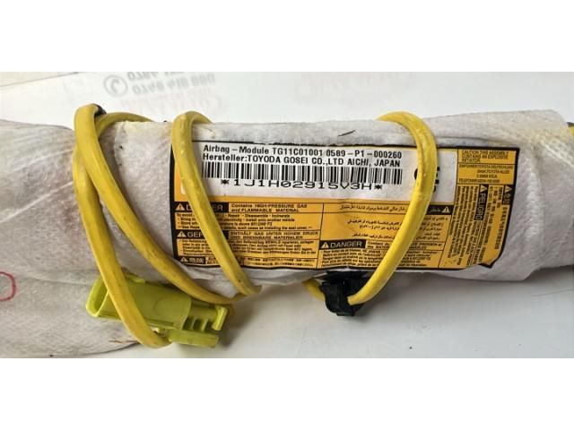 bontott TOYOTA AURIS Jobb Oldallégzsák