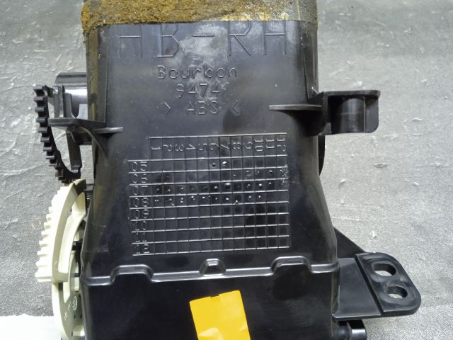 bontott TOYOTA AURIS Jobb Szellőző