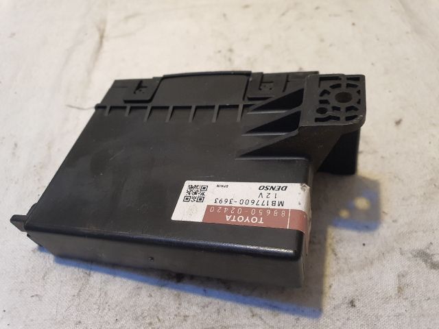 bontott TOYOTA AURIS Komfort Elektronika