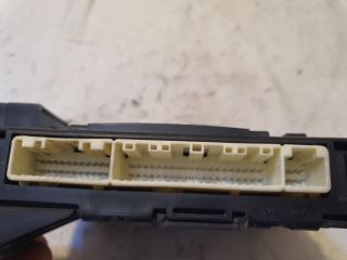 bontott TOYOTA AURIS Komfort Elektronika