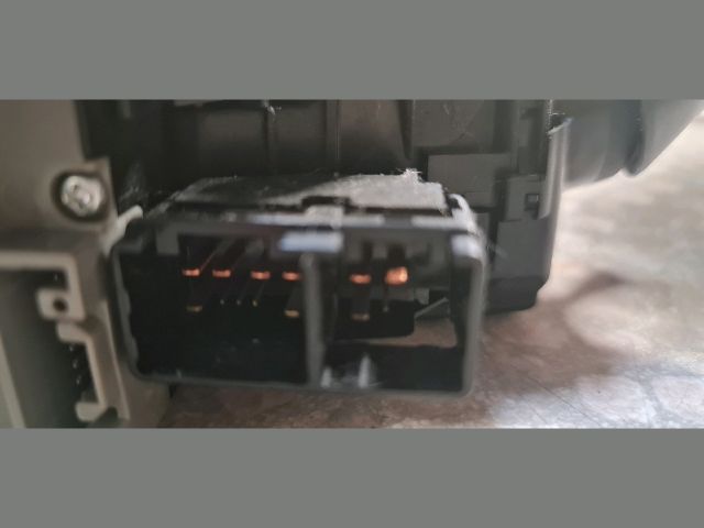 bontott TOYOTA AURIS Komplett Kormánykapcsoló (Bajuszkapcsoló)