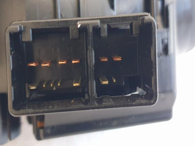 bontott TOYOTA AURIS Komplett Kormánykapcsoló (Bajuszkapcsoló)