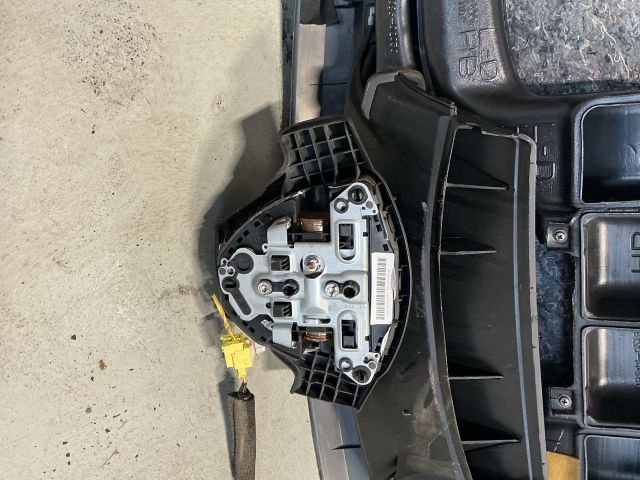 bontott TOYOTA AURIS Komplett Légzsák Szett