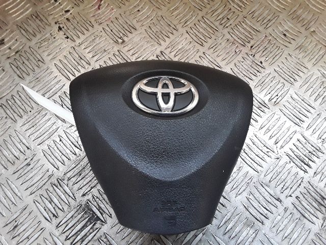 bontott TOYOTA AURIS Kormánylégzsák