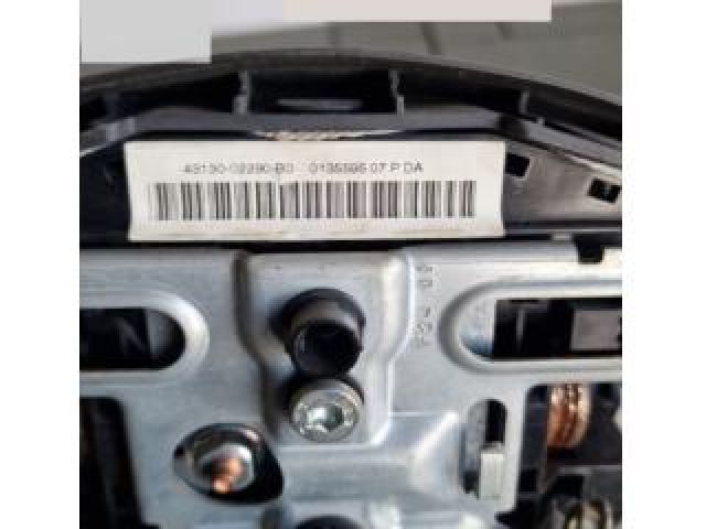 bontott TOYOTA AURIS Kormánylégzsák