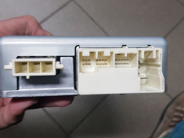 bontott TOYOTA AURIS Kormánymű Elektronika