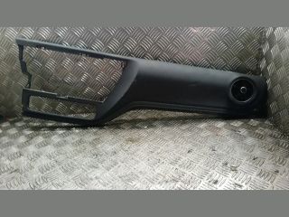 bontott TOYOTA AURIS Középső Műszerfal Díszléc