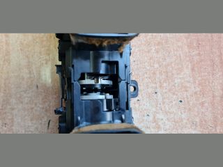 bontott TOYOTA AURIS Középső Szellőző