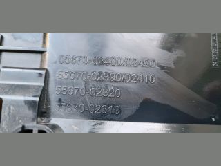 bontott TOYOTA AURIS Középső Szellőző