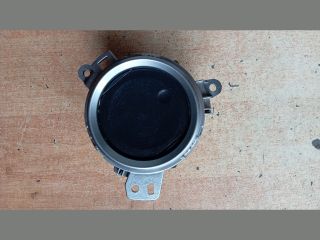 bontott TOYOTA AURIS Középső Szellőző