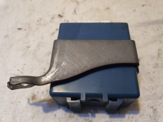 bontott TOYOTA AURIS Központizár Elektronika