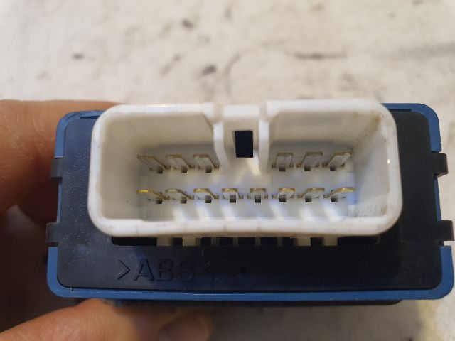 bontott TOYOTA AURIS Központizár Elektronika