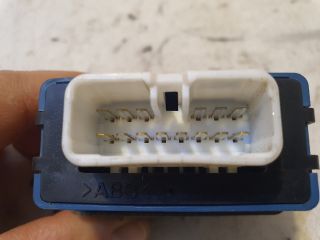 bontott TOYOTA AURIS Központizár Elektronika