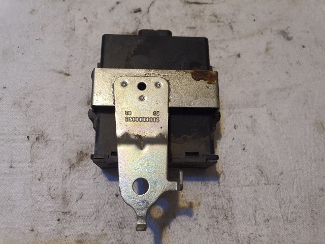 bontott TOYOTA AURIS Központizár Elektronika