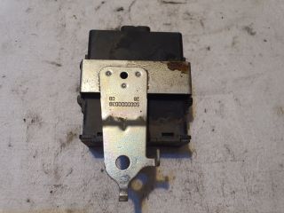 bontott TOYOTA AURIS Központizár Elektronika