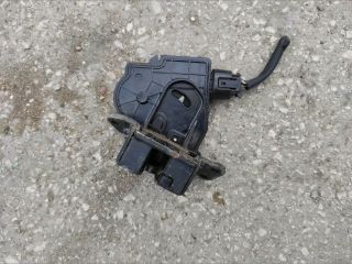 bontott TOYOTA AURIS Központizár Motor Csomagtérajtó