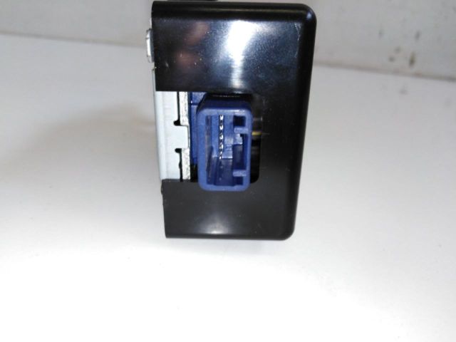 bontott TOYOTA AURIS Kulcs Nélküli Nyitás Jeladó