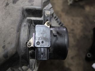 bontott TOYOTA AURIS Légtömegmérő