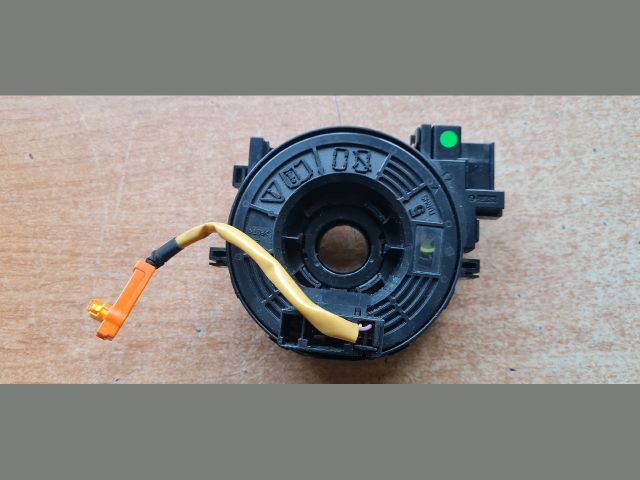 bontott TOYOTA AURIS Légzsák Átvezető Szalagkábel