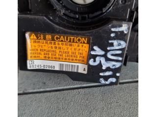 bontott TOYOTA AURIS Légzsák Átvezető Szalagkábel