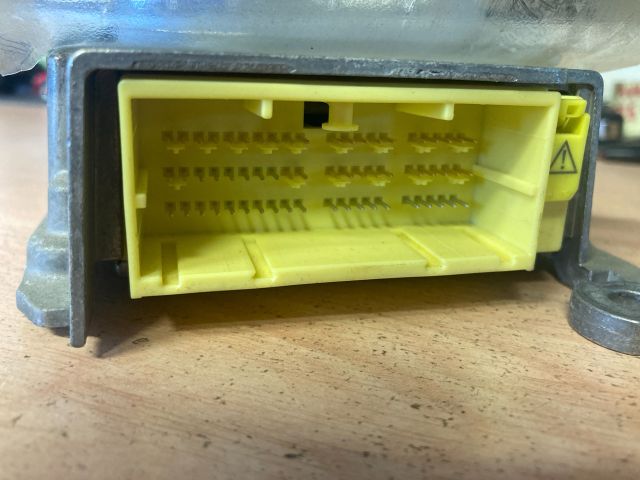 bontott TOYOTA AURIS Légzsák Elektronika