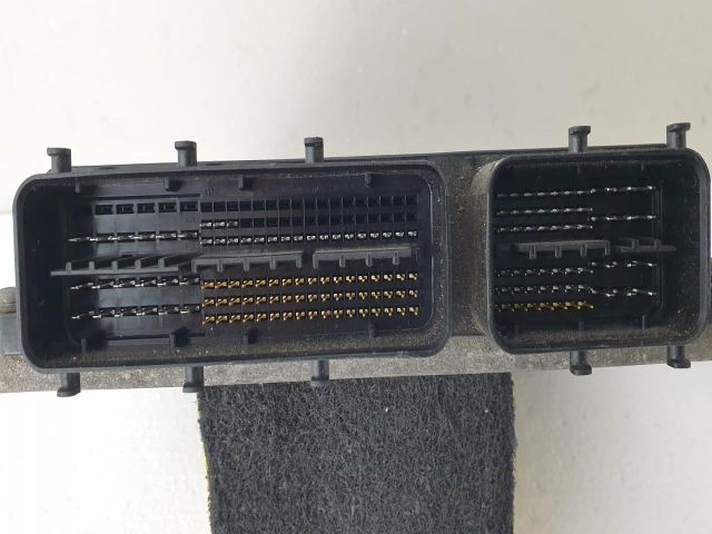 bontott TOYOTA AURIS Motorvezérlő