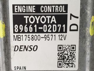 bontott TOYOTA AURIS Motorvezérlő