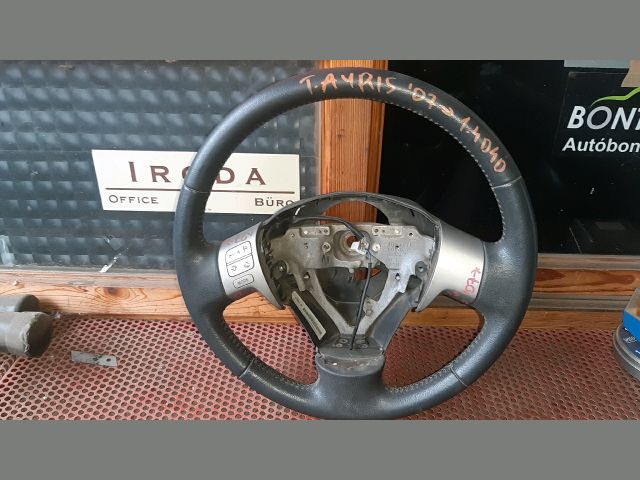bontott TOYOTA AURIS Multikormány