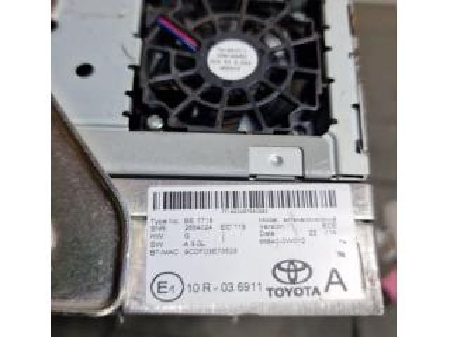 bontott TOYOTA AURIS Navigációs Fejegység