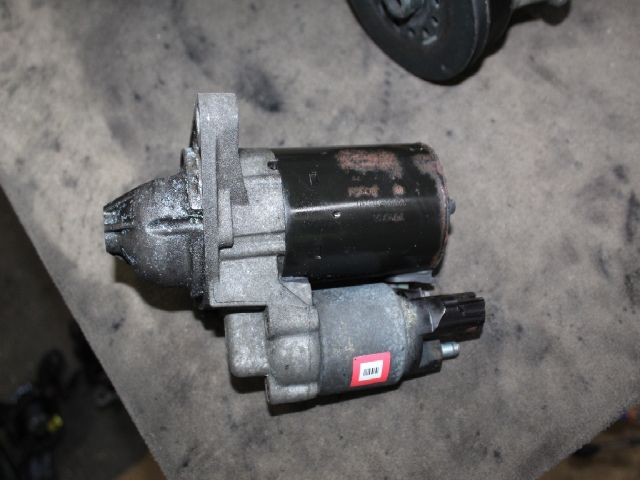 bontott TOYOTA AURIS Önindító