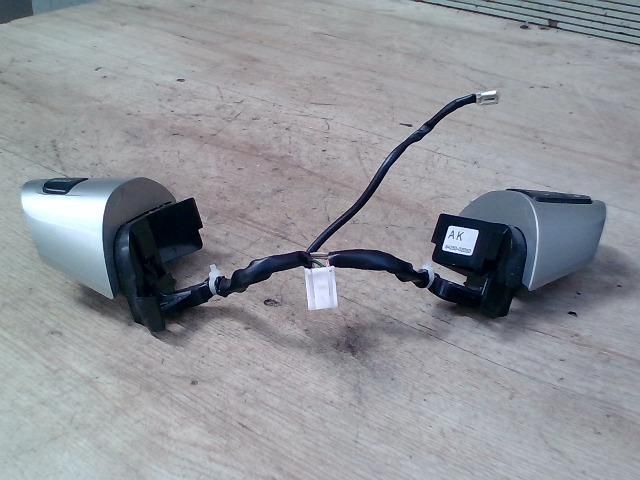 bontott TOYOTA AURIS Rádió / CD Kapcsoló