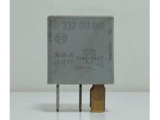 bontott TOYOTA AURIS Relé