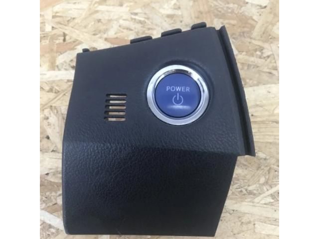 bontott TOYOTA AURIS Start / Stop Indító Gomb