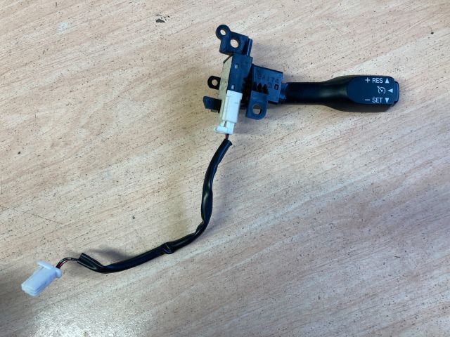 bontott TOYOTA AURIS Tempomat Kar (Magában)