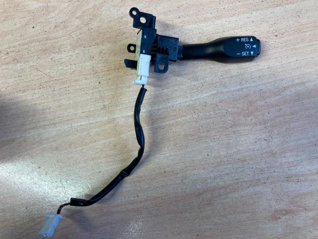 bontott TOYOTA AURIS Tempomat Kar (Magában)