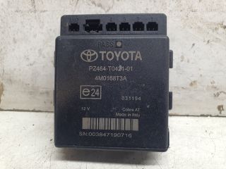 bontott TOYOTA AURIS Tolatóradar Elektronika