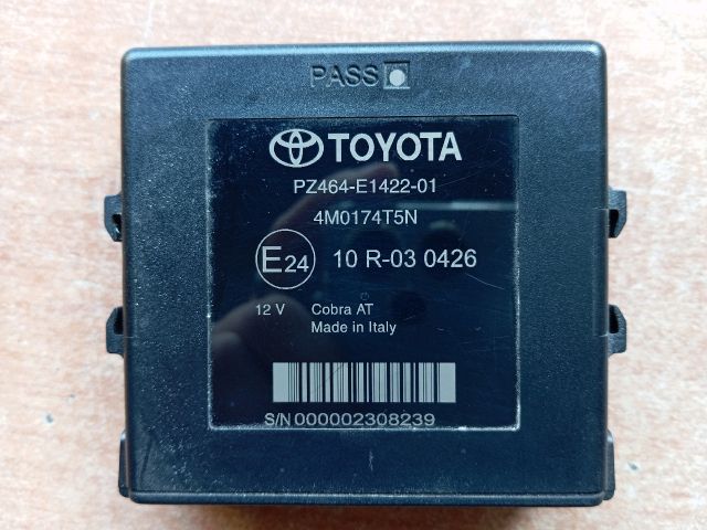 bontott TOYOTA AURIS Tolatóradar Elektronika
