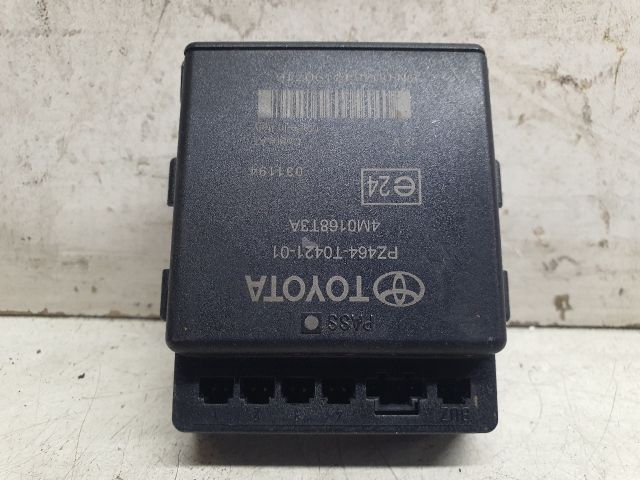 bontott TOYOTA AURIS Tolatóradar Elektronika