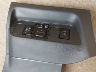 bontott TOYOTA AURIS Tükör Kapcsoló